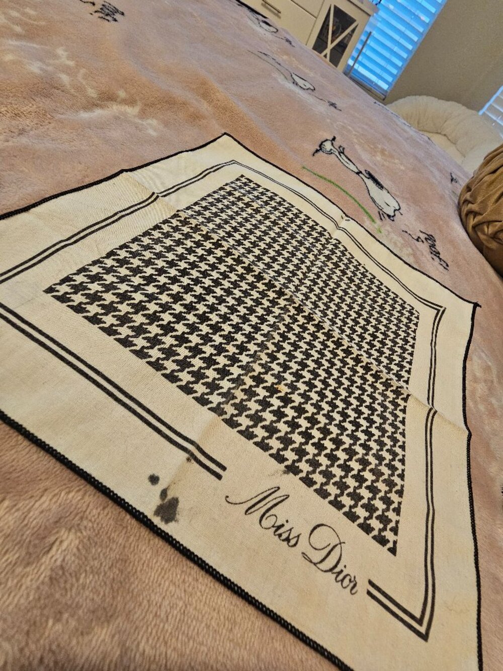 Miss Dior Hankerchief